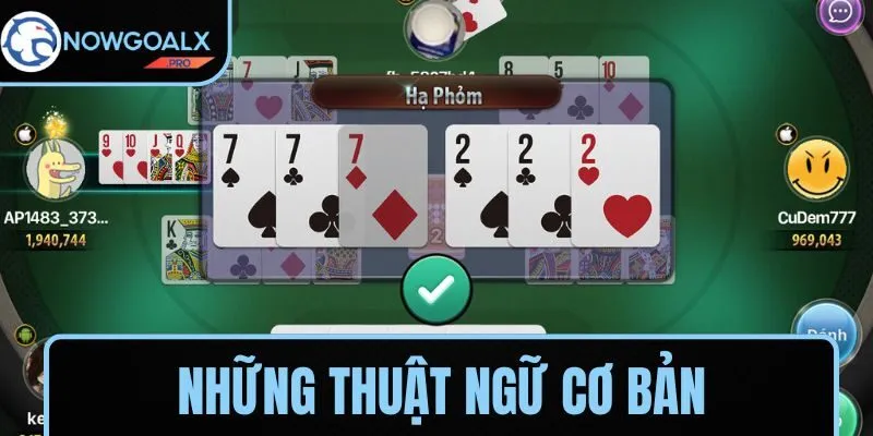 Tá Lả là trò chơi phổ biến, sử dụng bộ bài Tây 52 lá